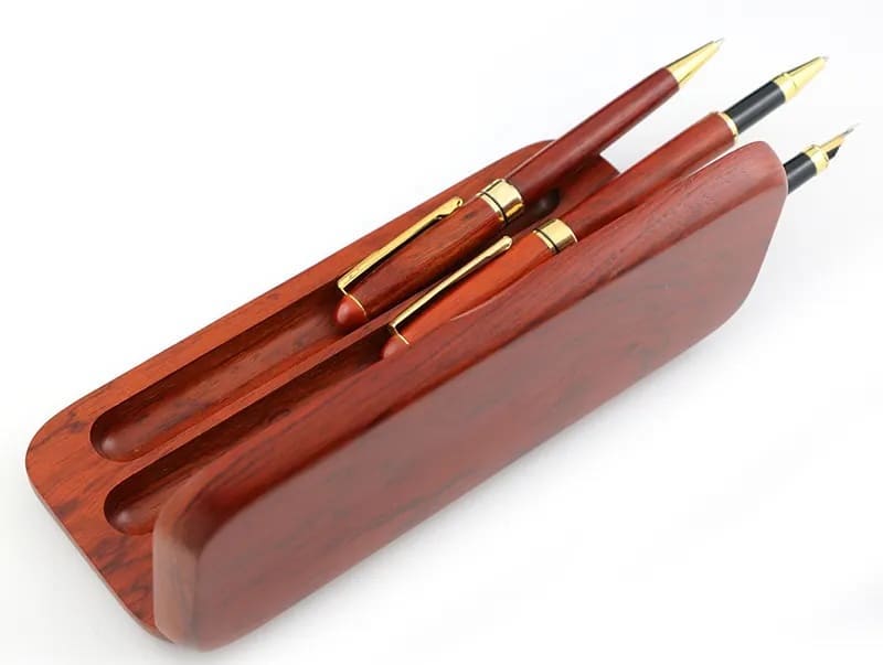 ชุดของขวัญปากกาไม้